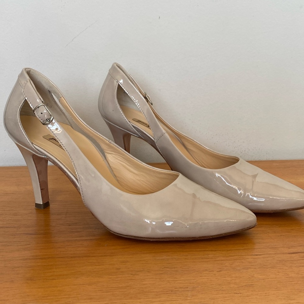 Paul Green Pearl Grey Patent elegant leather pumps Size 9.5